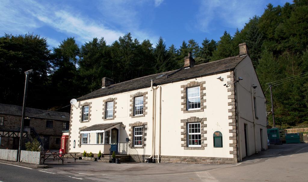 The Snake Pass Inn Edale Bagian luar foto