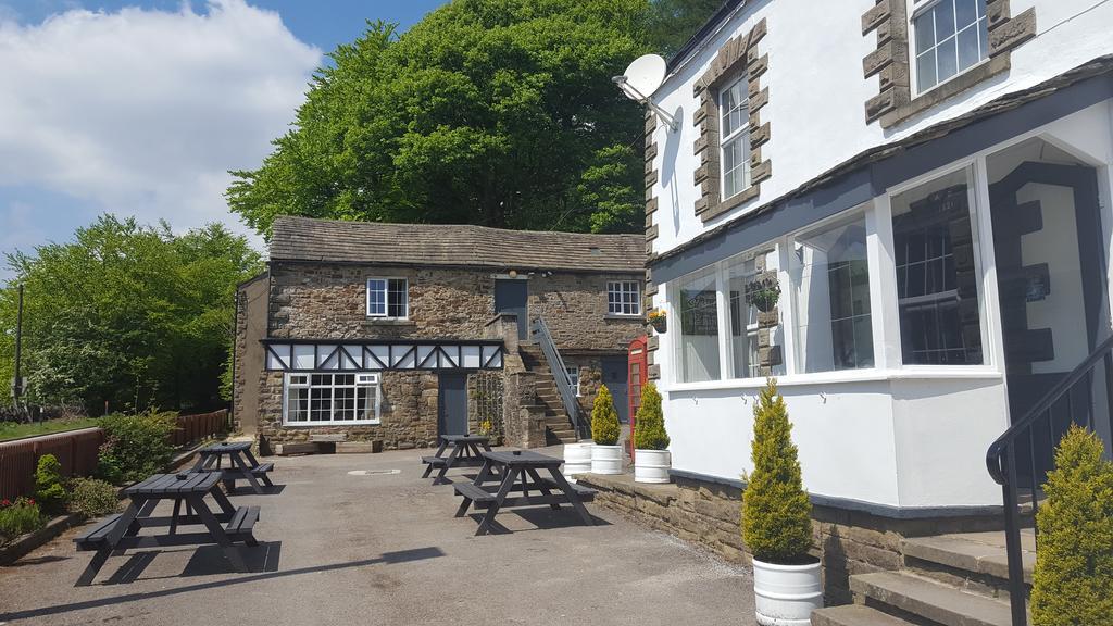 The Snake Pass Inn Edale Bagian luar foto